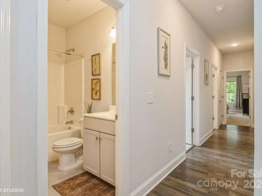 876 Hardin Street, Lancaster, SC 29720.  MLS# CAR4250525, YatesRealty ID 13696. 