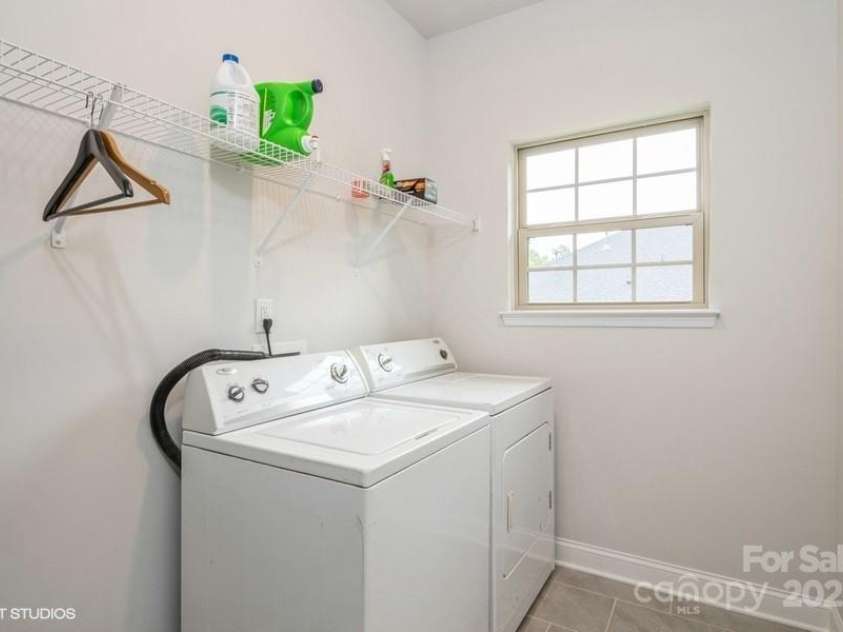 876 Hardin Street, Lancaster, SC 29720.  MLS# CAR4250525, YatesRealty ID 13696. 