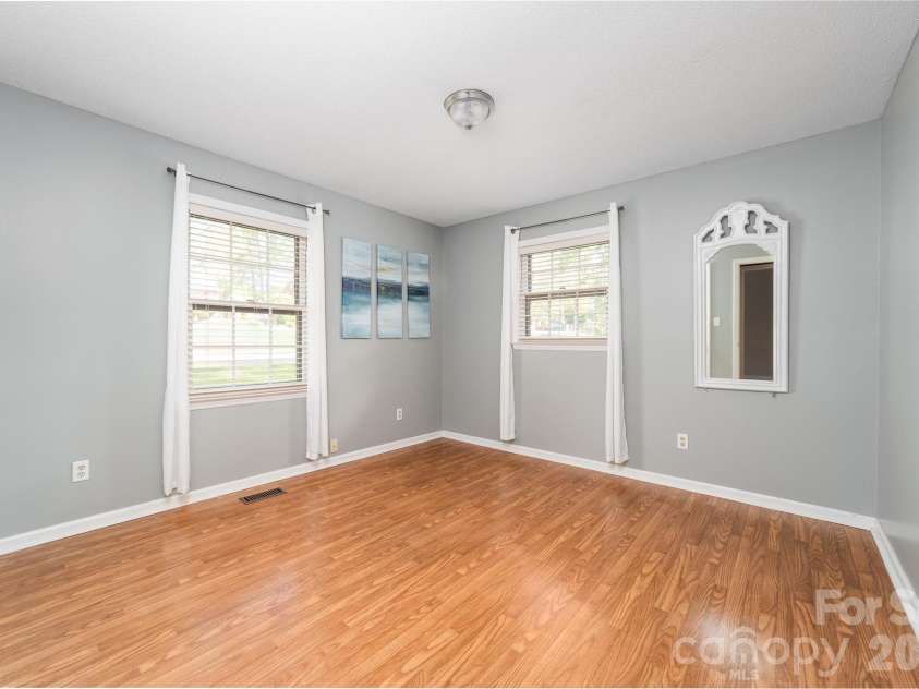 412 Poplar Street, Stanley, NC 28164.  MLS# CAR4363818, YatesRealty ID 13697. 3rd bedroom