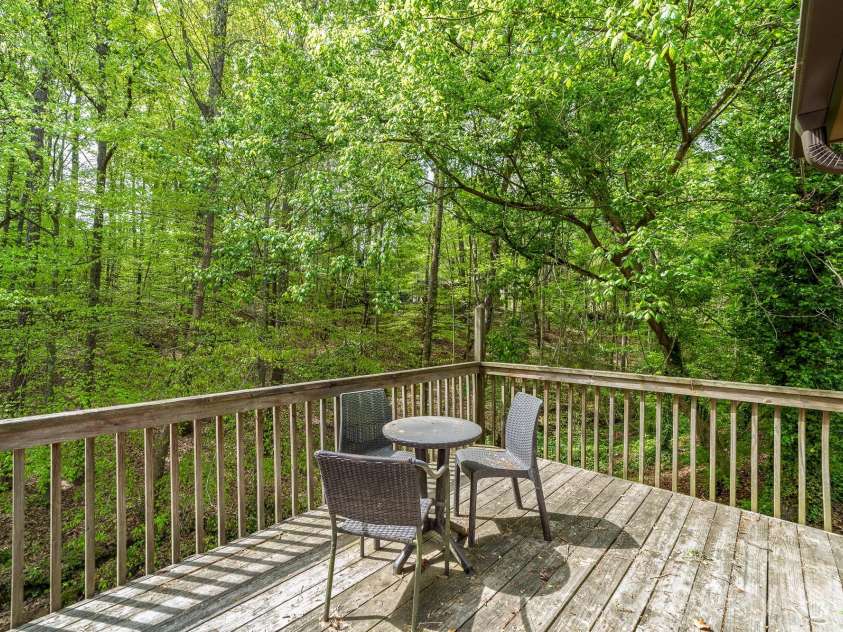 412 Poplar Street, Stanley, NC 28164.  MLS# CAR4363818, YatesRealty ID 13697. 