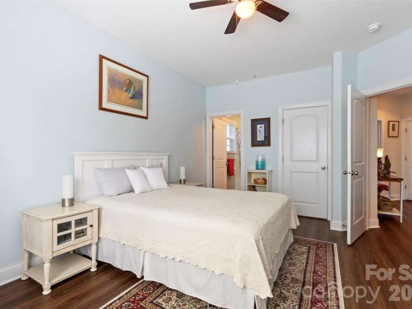 2493 Shanklin Lane, Denver, NC 28037.  MLS# CAR4367012, YatesRealty ID 13698. 2nd upper bedroom also with full bathroom