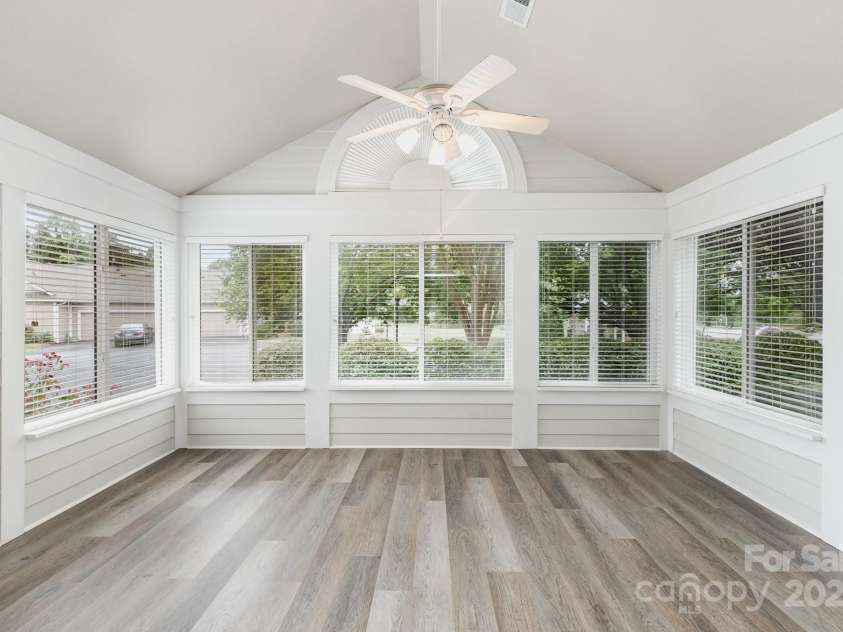 9013 Trellis Pointe Boulevard, Charlotte, NC 28227.  MLS# CAR4254997, YatesRealty ID 13699. 
