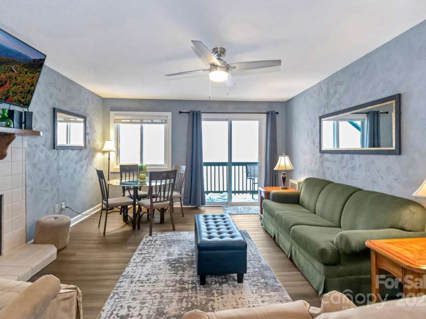 301 Pinnacle Inn Road, Beech Mountain, NC 28604.  MLS# CAR4210516, YatesRealty ID 137. 