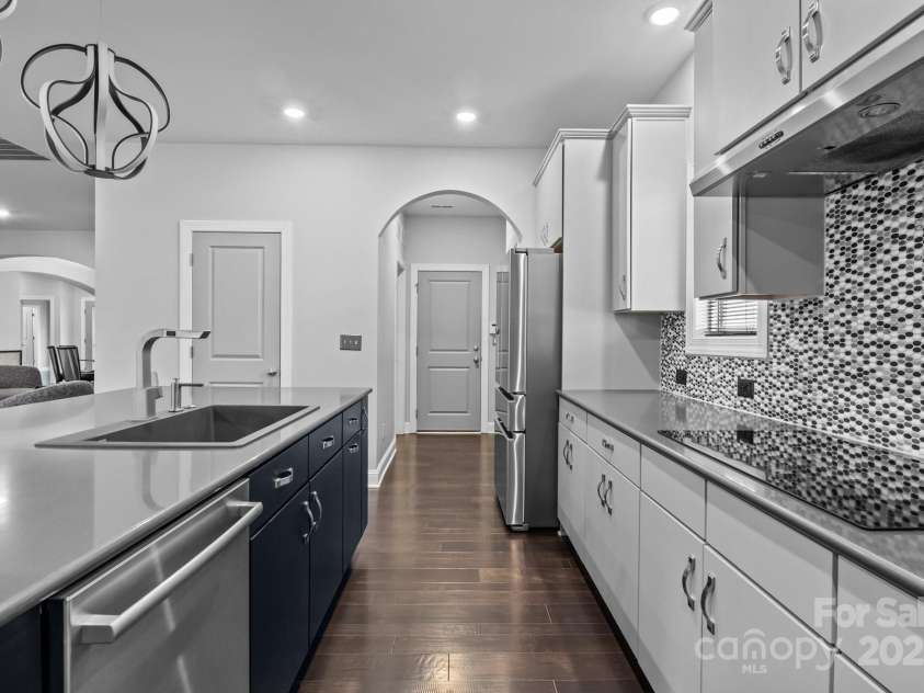 12904 Vermillion Crossing, Huntersville, NC 28078.  MLS# CAR4218955, YatesRealty ID 1370. 