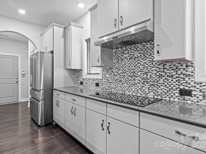 12904 Vermillion Crossing, Huntersville, NC 28078.  MLS# CAR4218955, YatesRealty ID 1370. 