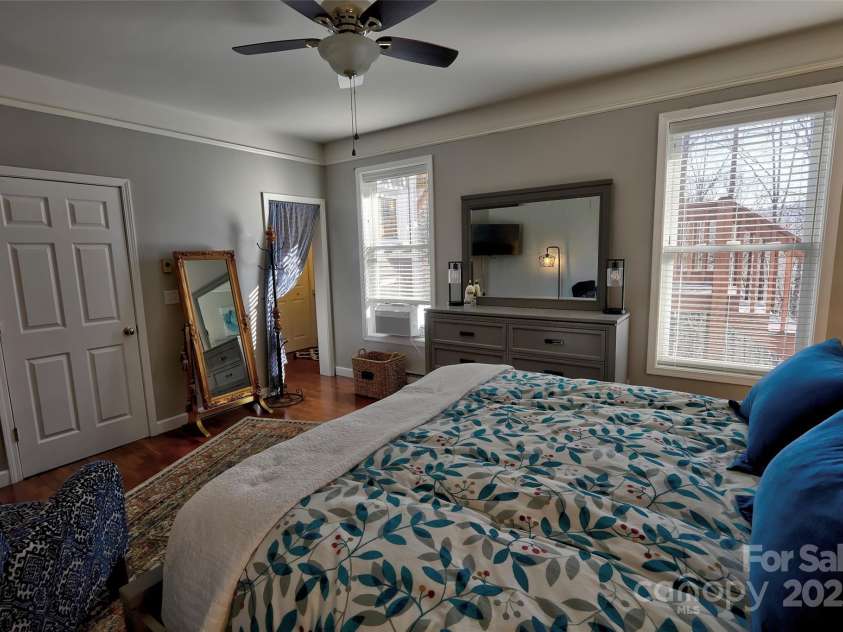 1333 Pigeon Creek Road, Bryson City, NC 28713.  MLS# CAR4300294, YatesRealty ID 1370. 