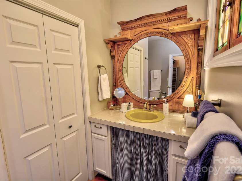 1333 Pigeon Creek Road, Bryson City, NC 28713.  MLS# CAR4300294, YatesRealty ID 1370. 