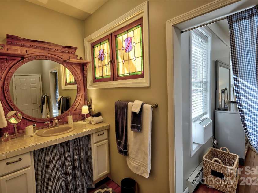 1333 Pigeon Creek Road, Bryson City, NC 28713.  MLS# CAR4300294, YatesRealty ID 1370. 