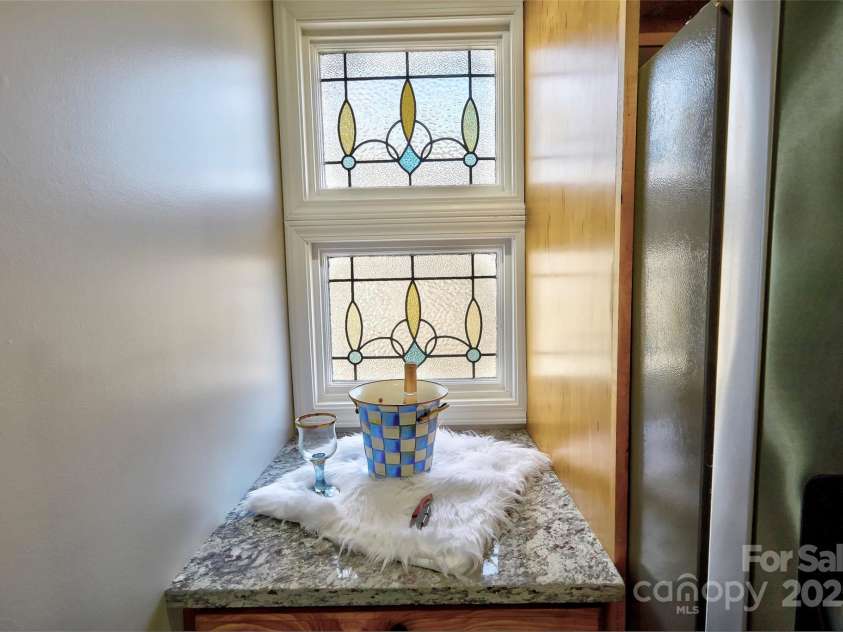 1333 Pigeon Creek Road, Bryson City, NC 28713.  MLS# CAR4300294, YatesRealty ID 1370. 