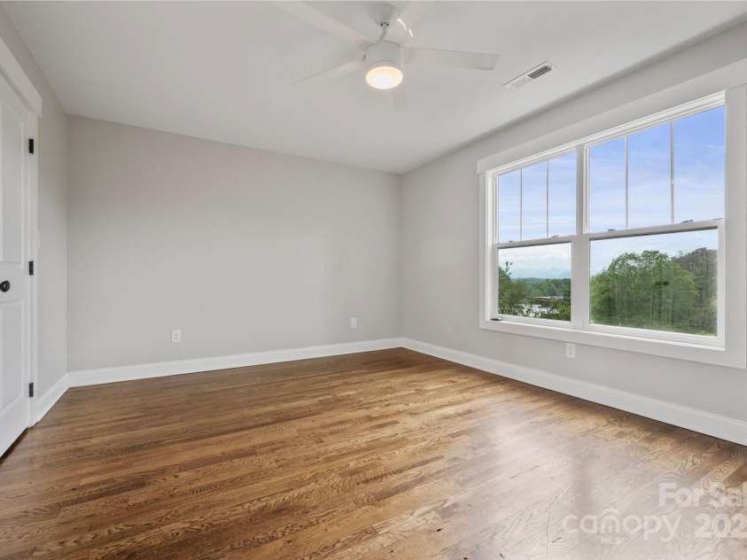 95 Beaver Drive, Asheville, NC 28804.  MLS# CAR4258303, YatesRealty ID 13700. Second Bedroom has Mountain Views