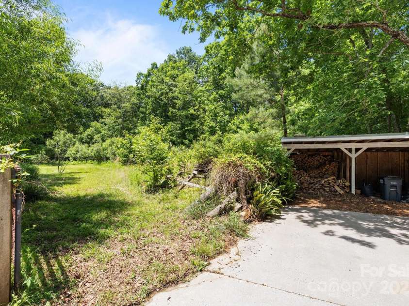 208 Devonport Drive, Weddington, NC 28104.  MLS# CAR4249631, YatesRealty ID 13703. 