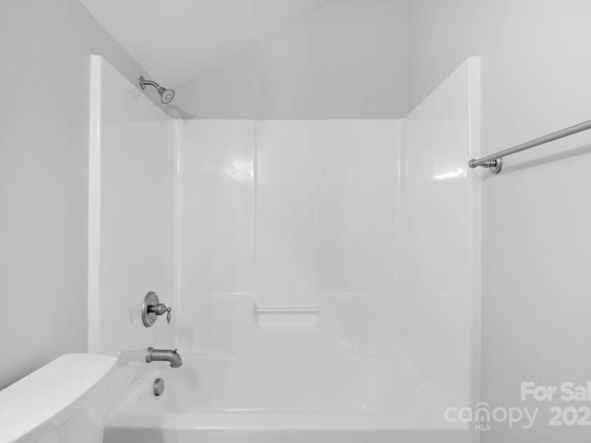 3009 Scottcrest Way, Waxhaw, NC 28173.  MLS# CAR4222104, YatesRealty ID 13704. 