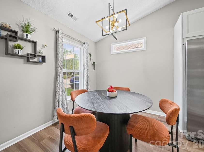 8409 Ewen Circle, Charlotte, NC 28269.  MLS# CAR4369850, YatesRealty ID 13705. 
