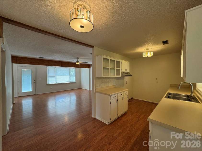 337 Willow Run Drive, Forest City, NC 28043.  MLS# CAR4368312, YatesRealty ID 13706. 