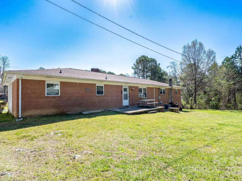 40359 Barnhardt Road, New London, NC 28127.  MLS# CAR4235032, YatesRealty ID 13706. 