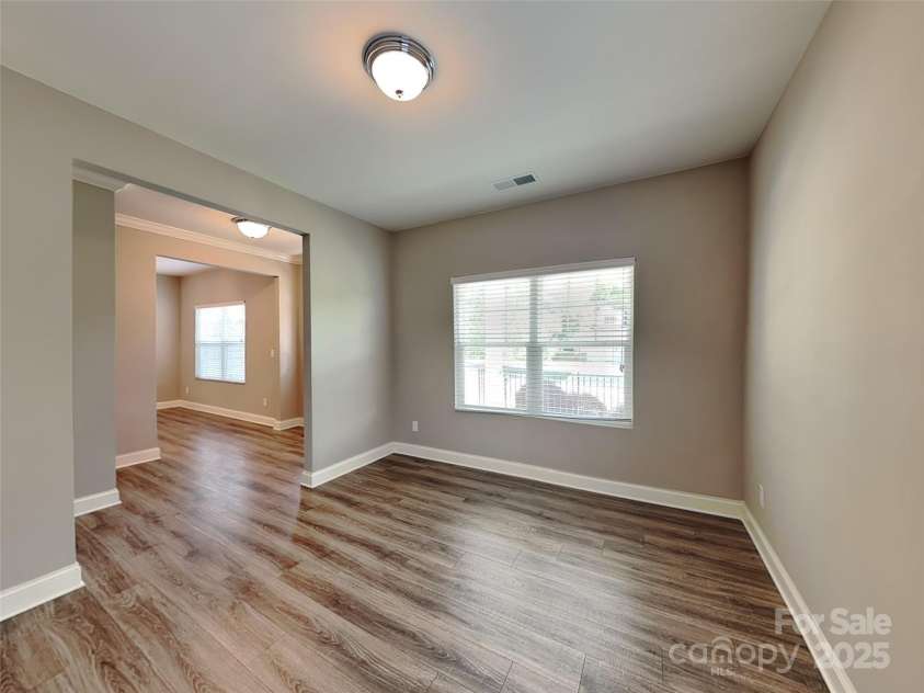 15003 Boudins Lane, Charlotte, NC 28278.  MLS# CAR4256487, YatesRealty ID 13707. 