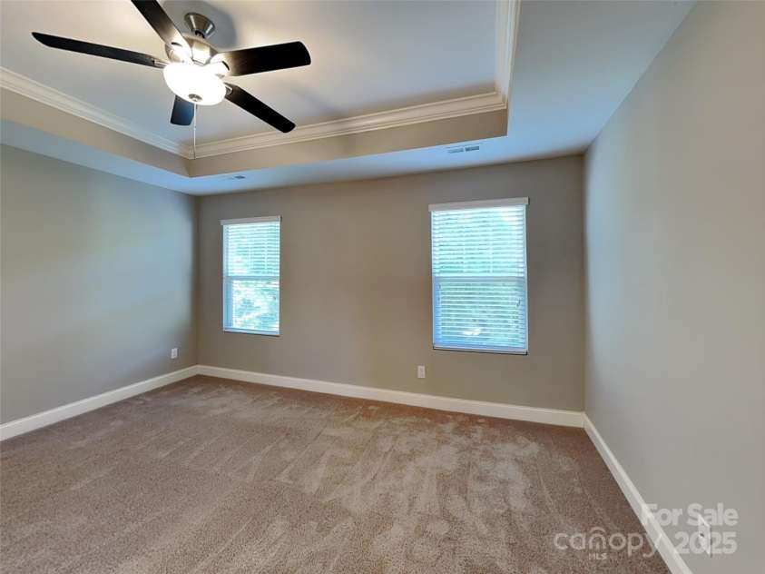 15003 Boudins Lane, Charlotte, NC 28278.  MLS# CAR4256487, YatesRealty ID 13707. 