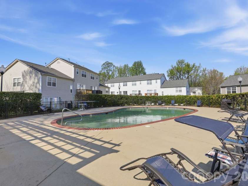 2814 Avalon Loop Road, Charlotte, NC 28269.  MLS# CAR4360934, YatesRealty ID 13707. 