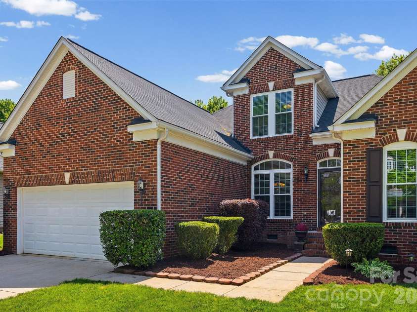 7211 Meyer Road, Fort Mill, SC 29715.  MLS# CAR4369839, YatesRealty ID 13709. 