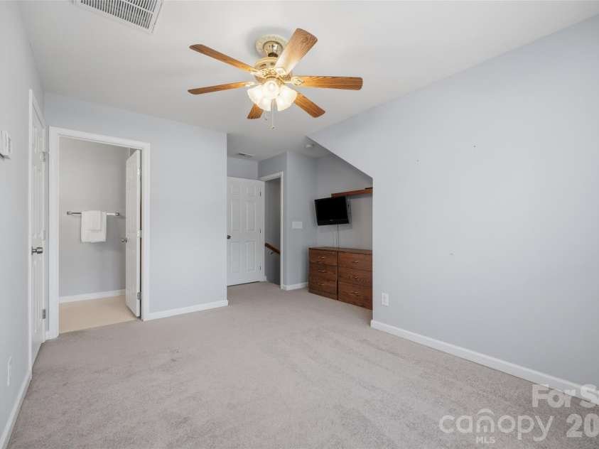 7211 Meyer Road, Fort Mill, SC 29715.  MLS# CAR4369839, YatesRealty ID 13709. 