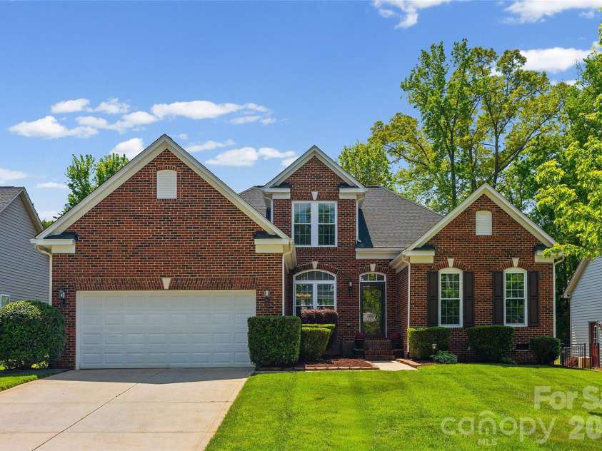 7211 Meyer Road, Fort Mill, SC 29715.  MLS# CAR4369839, YatesRealty ID 13709. 
