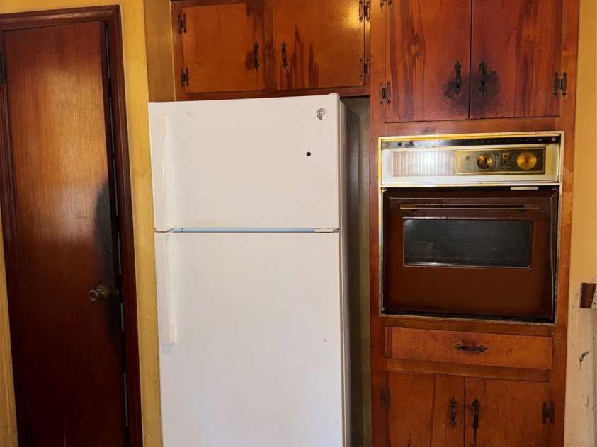 5046 Old Linville Road, Marion, NC 28752.  MLS# CAR4321591, YatesRealty ID 1371. 