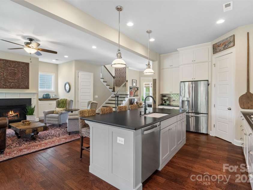 5301 Meadowcroft Way, Fort Mill, SC 29708.  MLS# CAR4248544, YatesRealty ID 13710. 