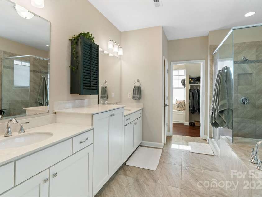 5301 Meadowcroft Way, Fort Mill, SC 29708.  MLS# CAR4248544, YatesRealty ID 13710. 