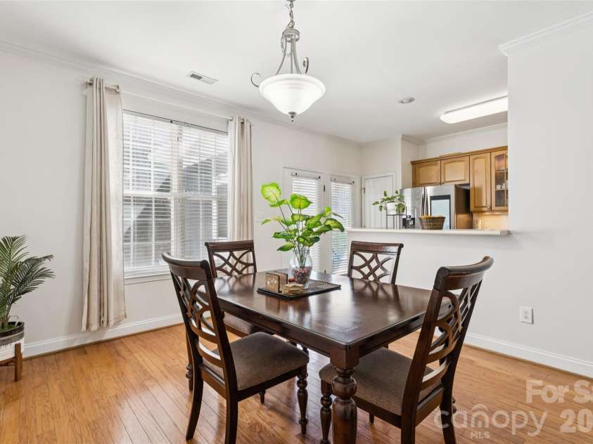 2428 Madison Green Drive, Gastonia, NC 28054.  MLS# CAR4353023, YatesRealty ID 13711. 