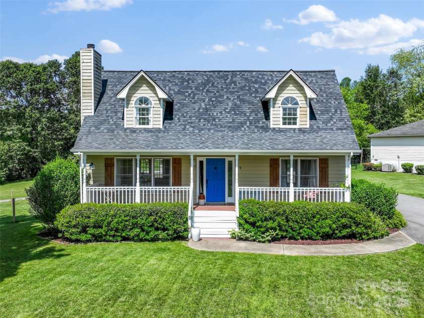 29 Driftwood Lane, Mills River, NC 28759.  MLS# CAR4257863, YatesRealty ID 13711. 