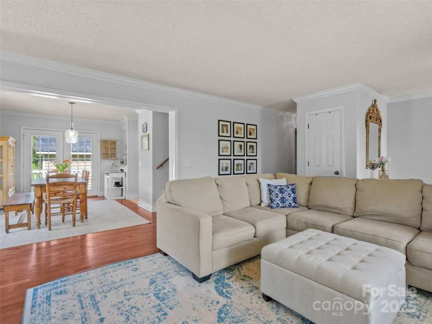 29 Driftwood Lane, Mills River, NC 28759.  MLS# CAR4257863, YatesRealty ID 13711. 