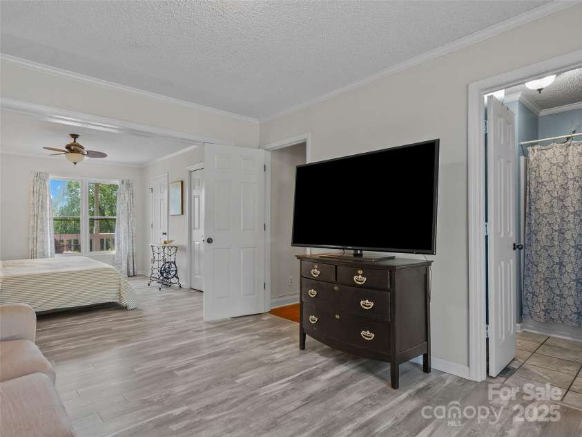 29 Driftwood Lane, Mills River, NC 28759.  MLS# CAR4257863, YatesRealty ID 13711. 