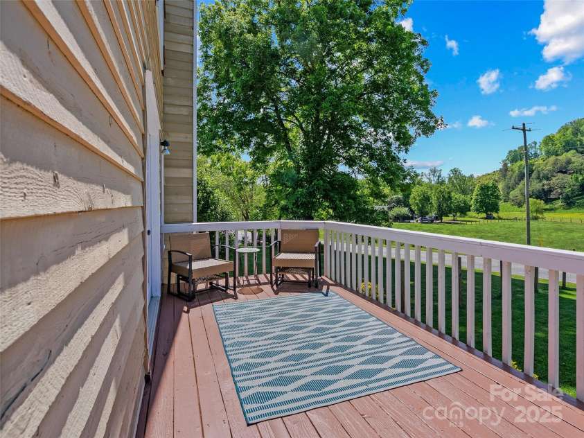 29 Driftwood Lane, Mills River, NC 28759.  MLS# CAR4257863, YatesRealty ID 13711. 