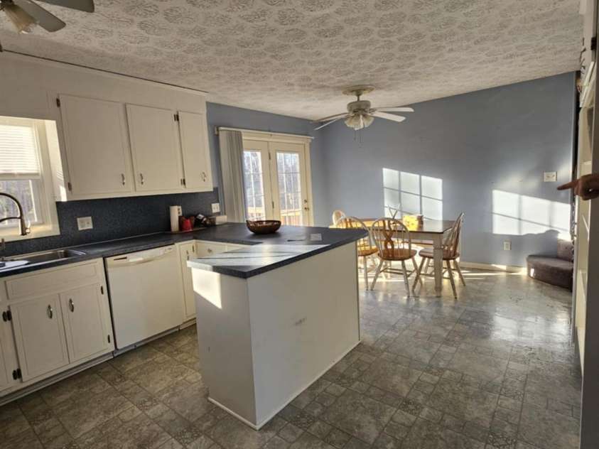 1614 Brown Orchard Drive, Morganton, NC 28655.  MLS# CAR4221086, YatesRealty ID 13712. 