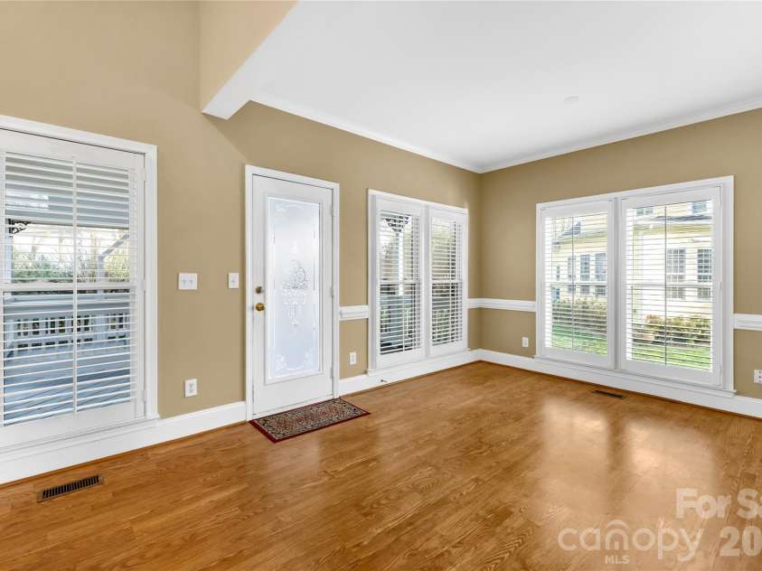 8312 Forest Shadow Circle, Cornelius, NC 28031.  MLS# CAR4356607, YatesRealty ID 13712. 
