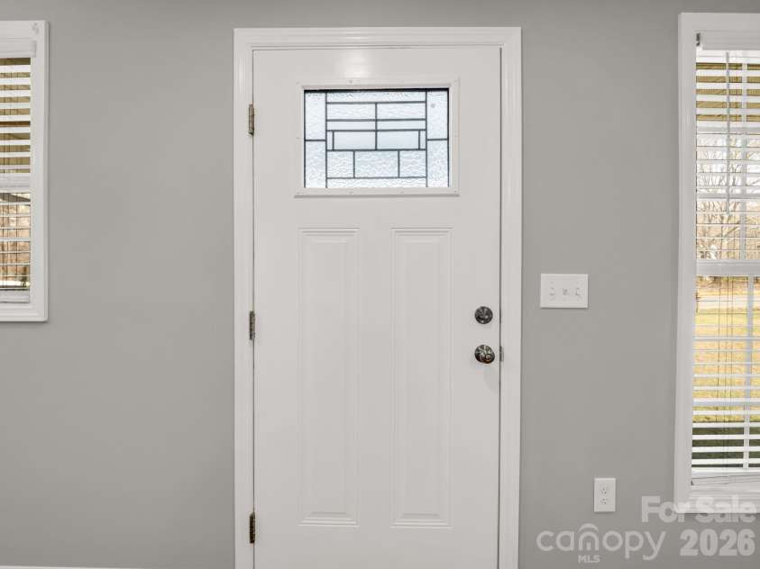 655 Oconee Street, Chesnee, SC 29323.  MLS# CAR4354180, YatesRealty ID 13713. 