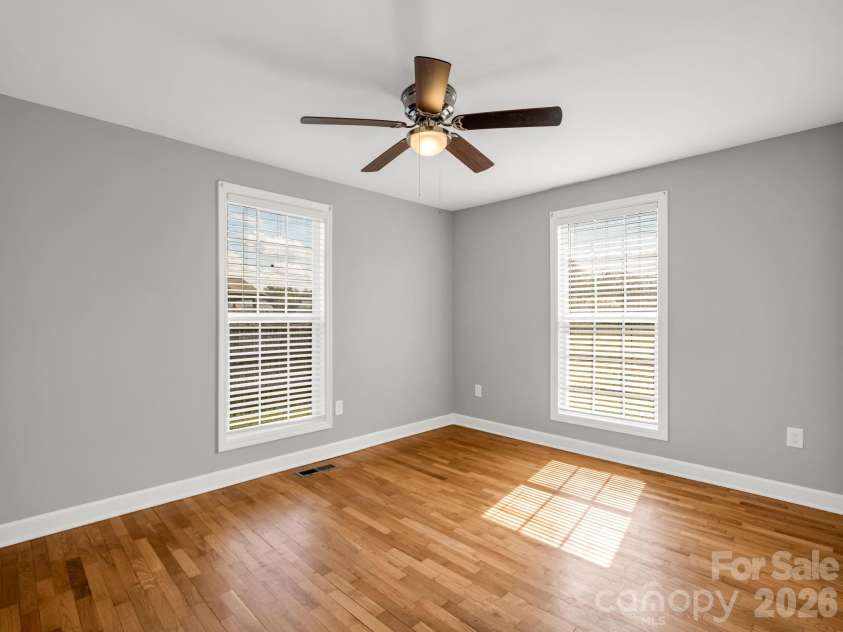 655 Oconee Street, Chesnee, SC 29323.  MLS# CAR4354180, YatesRealty ID 13713. 