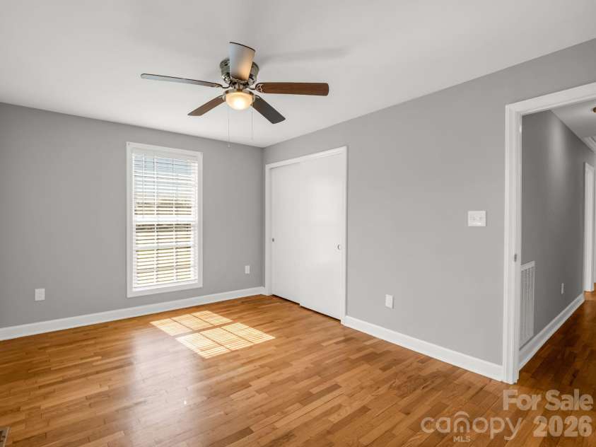 655 Oconee Street, Chesnee, SC 29323.  MLS# CAR4354180, YatesRealty ID 13713. 