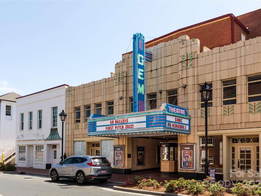 9932 Manor Vista Trail, Kannapolis, NC 28027.  MLS# CAR4228359, YatesRealty ID 13715. 