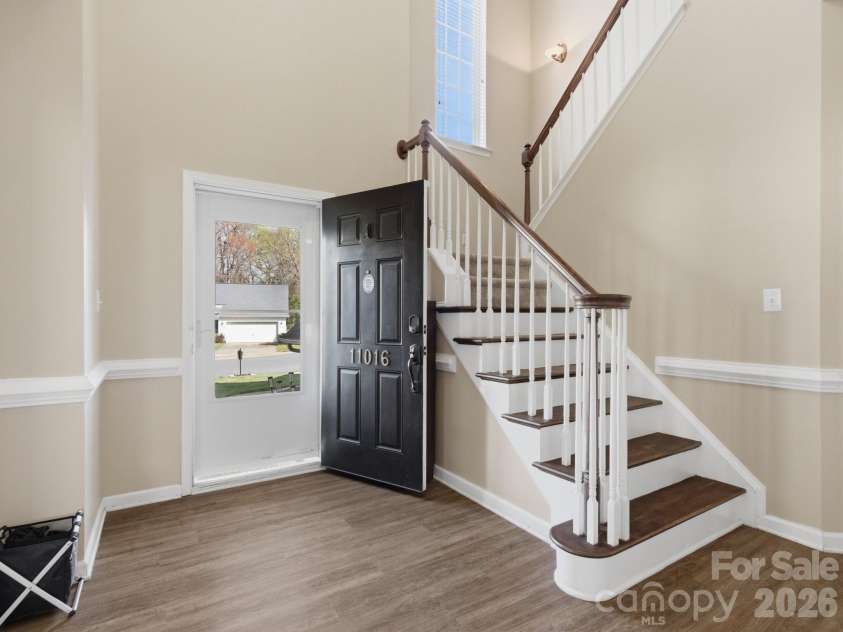 11016 Wyndham Pointe, Charlotte, NC 28213.  MLS# CAR4360023, YatesRealty ID 13716. 