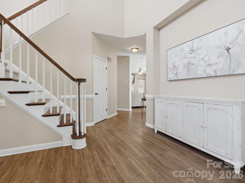 11016 Wyndham Pointe, Charlotte, NC 28213.  MLS# CAR4360023, YatesRealty ID 13716. 
