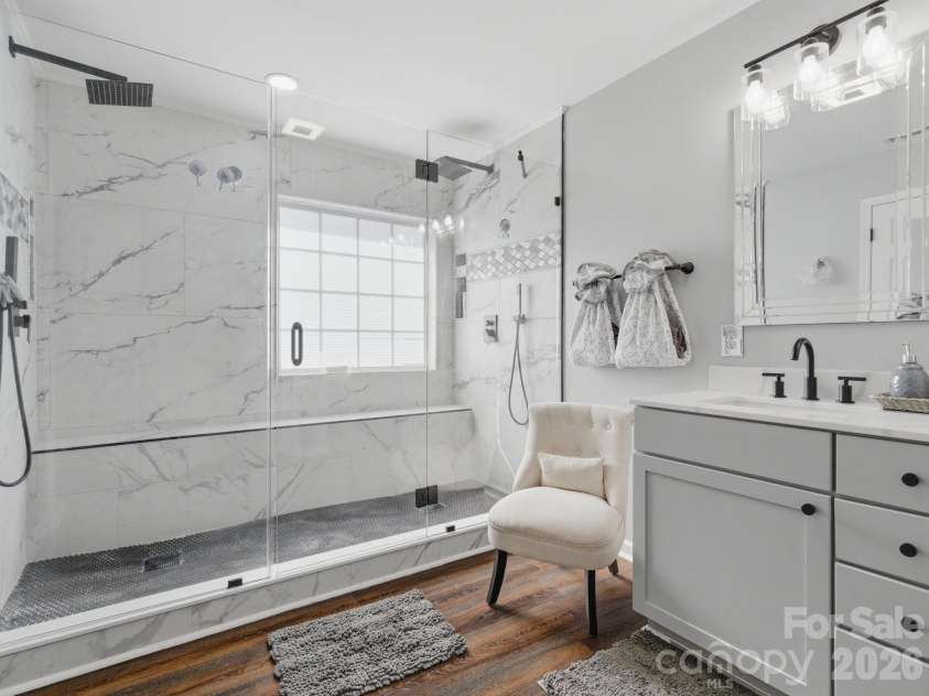 11016 Wyndham Pointe, Charlotte, NC 28213.  MLS# CAR4360023, YatesRealty ID 13716. 