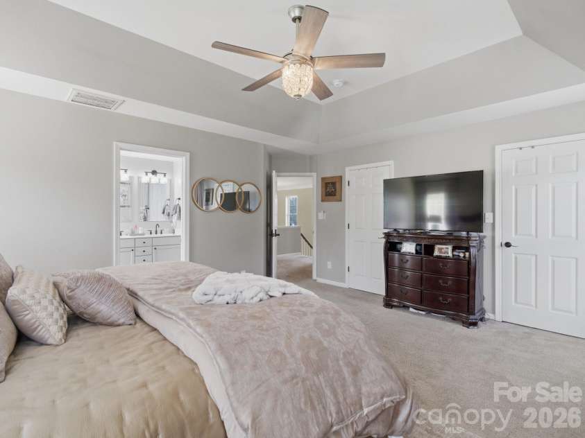 11016 Wyndham Pointe, Charlotte, NC 28213.  MLS# CAR4360023, YatesRealty ID 13716. 
