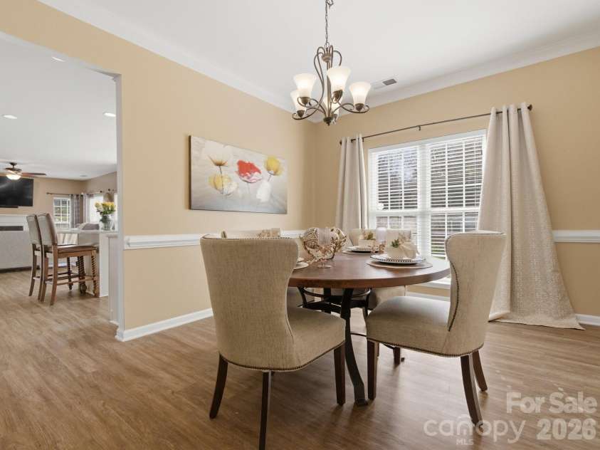 11016 Wyndham Pointe, Charlotte, NC 28213.  MLS# CAR4360023, YatesRealty ID 13716. 