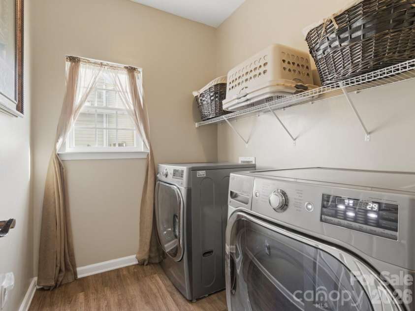 11016 Wyndham Pointe, Charlotte, NC 28213.  MLS# CAR4360023, YatesRealty ID 13716. 