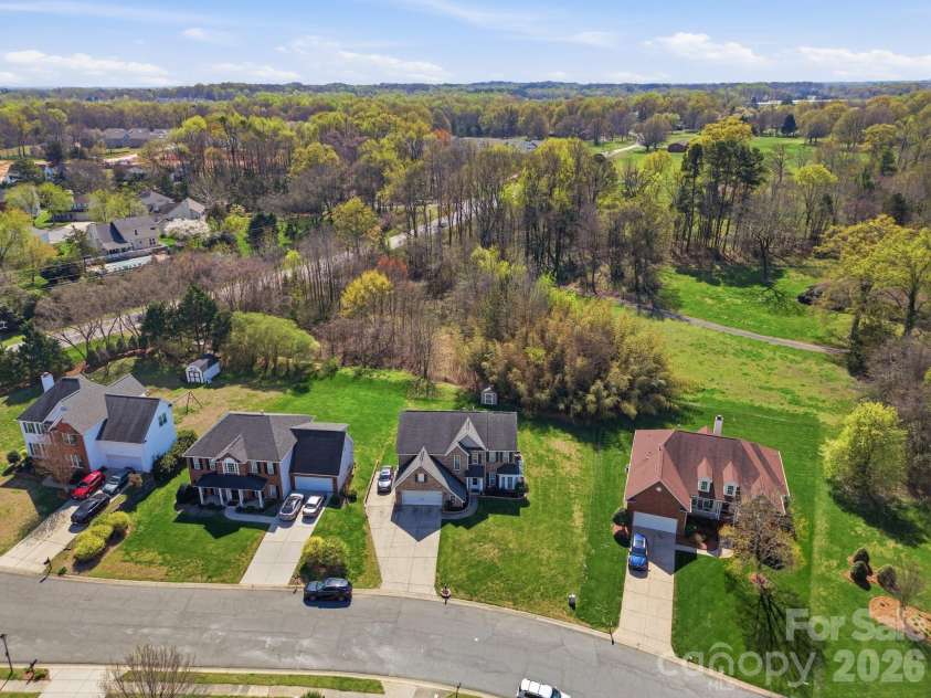 11016 Wyndham Pointe, Charlotte, NC 28213.  MLS# CAR4360023, YatesRealty ID 13716. 