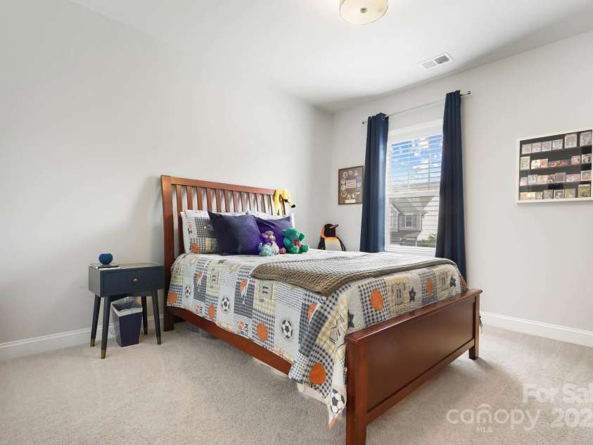 432 Belton Street, Charlotte, NC 28209.  MLS# CAR4254337, YatesRealty ID 13716. 
