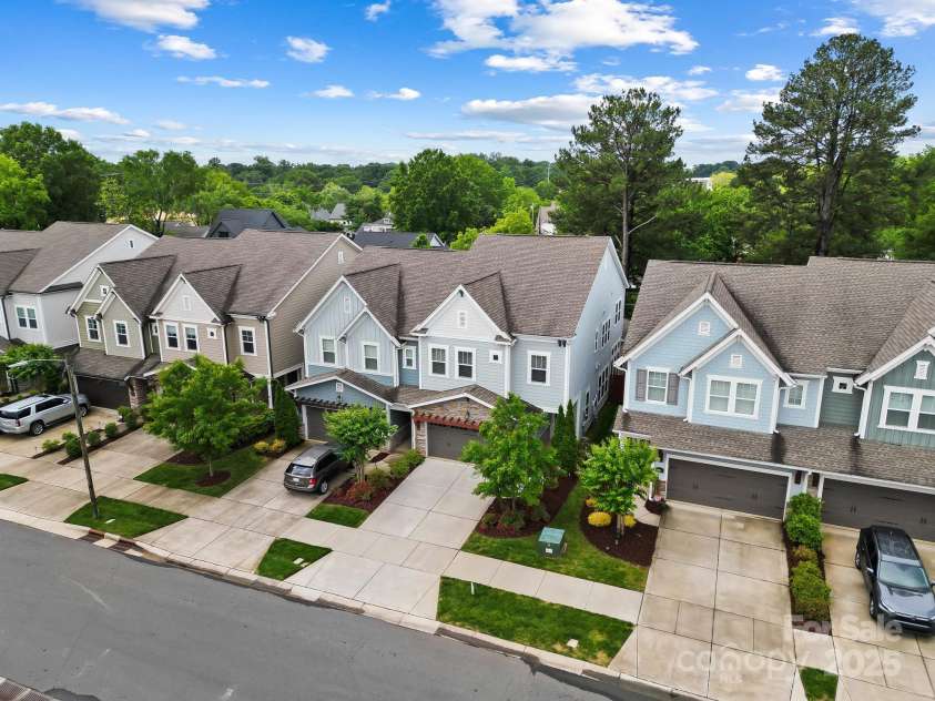 432 Belton Street, Charlotte, NC 28209.  MLS# CAR4254337, YatesRealty ID 13716. Front View