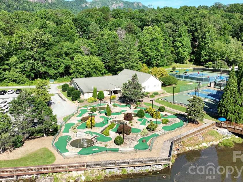 121 Fern Loop, Lake Lure, NC 28746.  MLS# CAR4357970, YatesRealty ID 13717. 