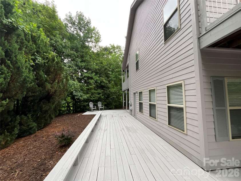 121 Fern Loop, Lake Lure, NC 28746.  MLS# CAR4357970, YatesRealty ID 13717. 